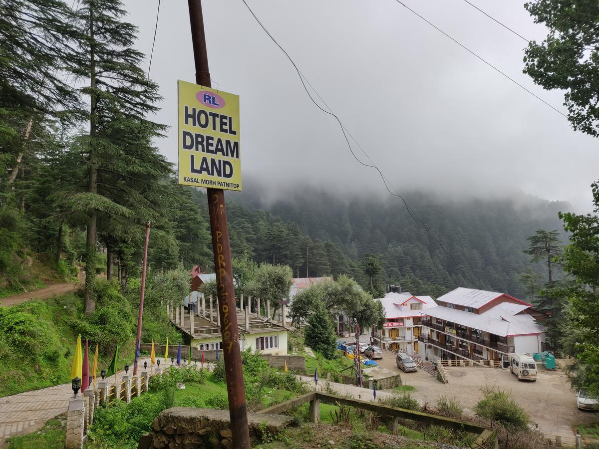 Hotel Rl Dreamland Kud Exterior photo
